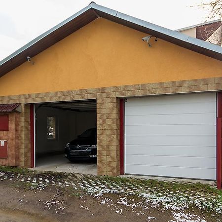 Apartman Vrane Vrané nad Vltavou Zewnętrze zdjęcie
