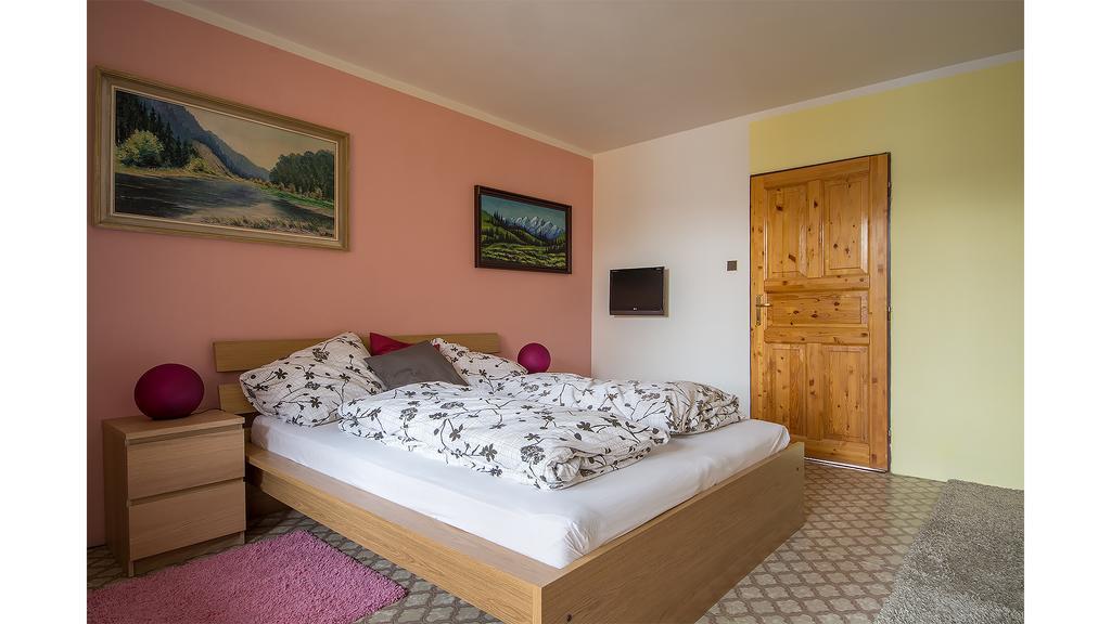 Apartman Vrane Vrané nad Vltavou Zewnętrze zdjęcie