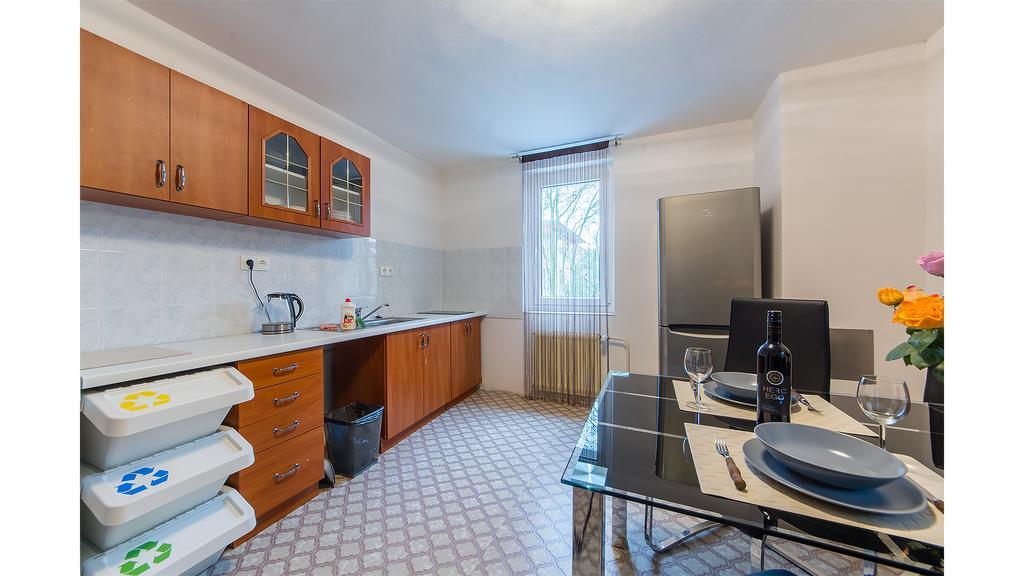 Apartman Vrane Vrané nad Vltavou Zewnętrze zdjęcie