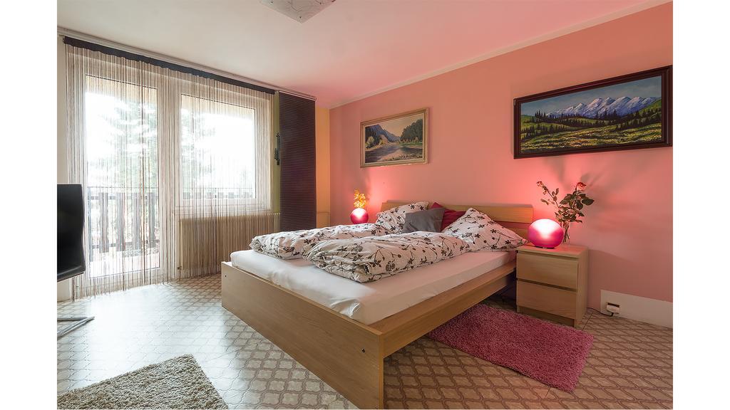 Apartman Vrane Vrané nad Vltavou Zewnętrze zdjęcie